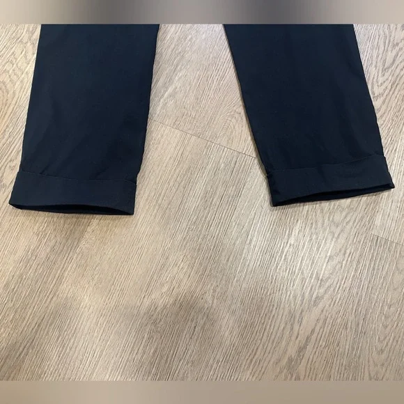 Prada Cropped Black Slacks - Picture 4 of 8